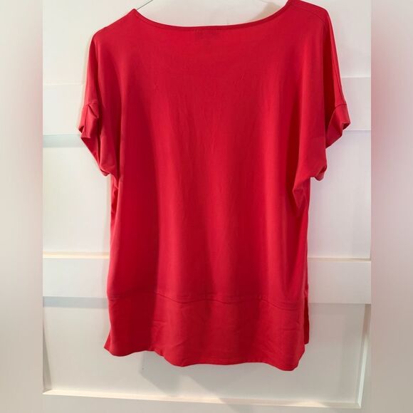 Calvin Klein Red Short Sleeve T-Shirt with placard - Picture 4 of 6